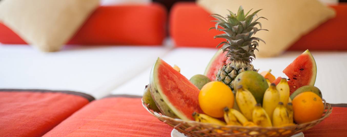 A Basket of Fruits in a Room at Oak Ray City Hotel Kandy A Basket of Fruits in a Room at Oak Ray City Hotel Kandy