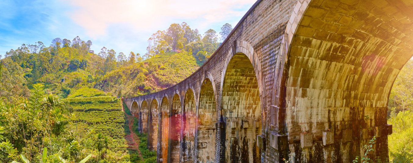 The Nine Arch Railroad bridge in Demodara, Sri Lanka